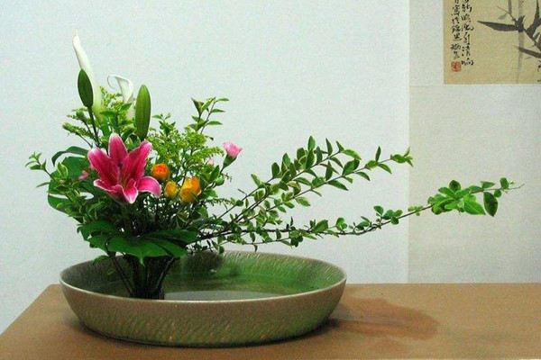 野趣插花是什么 野趣插花是什么